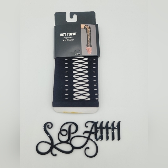 Hot Topic Fingerless Arm Warmers Set NEW #633 - Picture 2 of 5